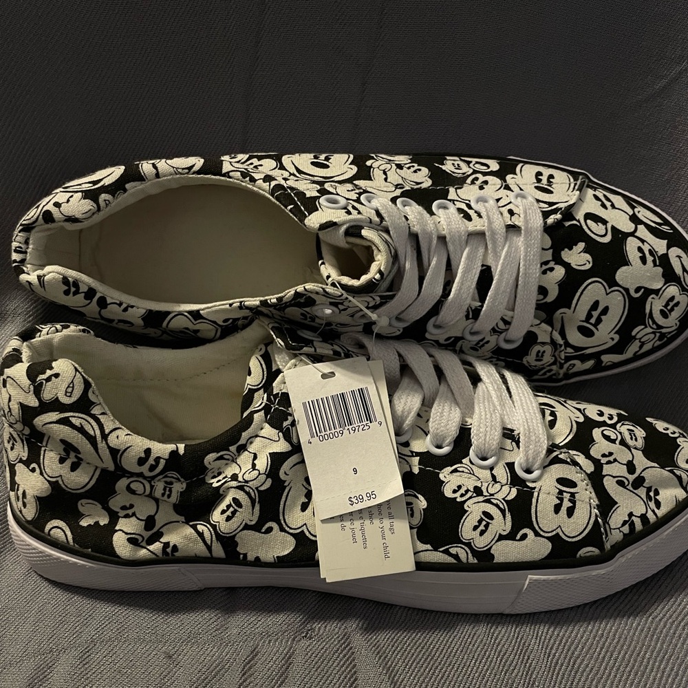 Disney Parks Black and White Mickey Mouse Shoes (NWT)